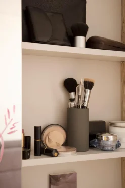 Best Wittenbreder Garderobenkombination Faro Eiche / Grau