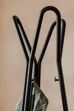 Outlet Metallbude Garderobenständer Charles Schwarz