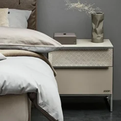 New JOOP! Nachttisch Glass Sand