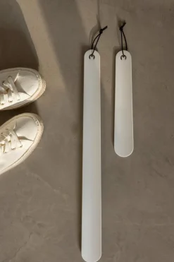 Hot Metallbude Schuhlöffel Tilo Weiß