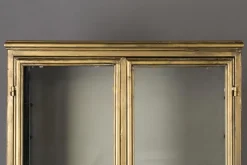 New Zuiver Vitrine Gertlush Messing