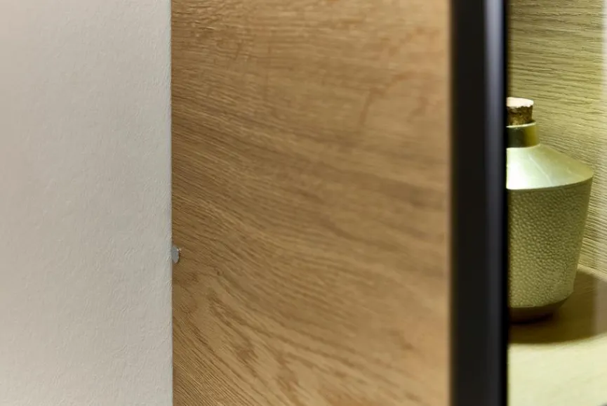 Sale Pelipal Vitrinen-Hochschrank PE 7045 Eiche